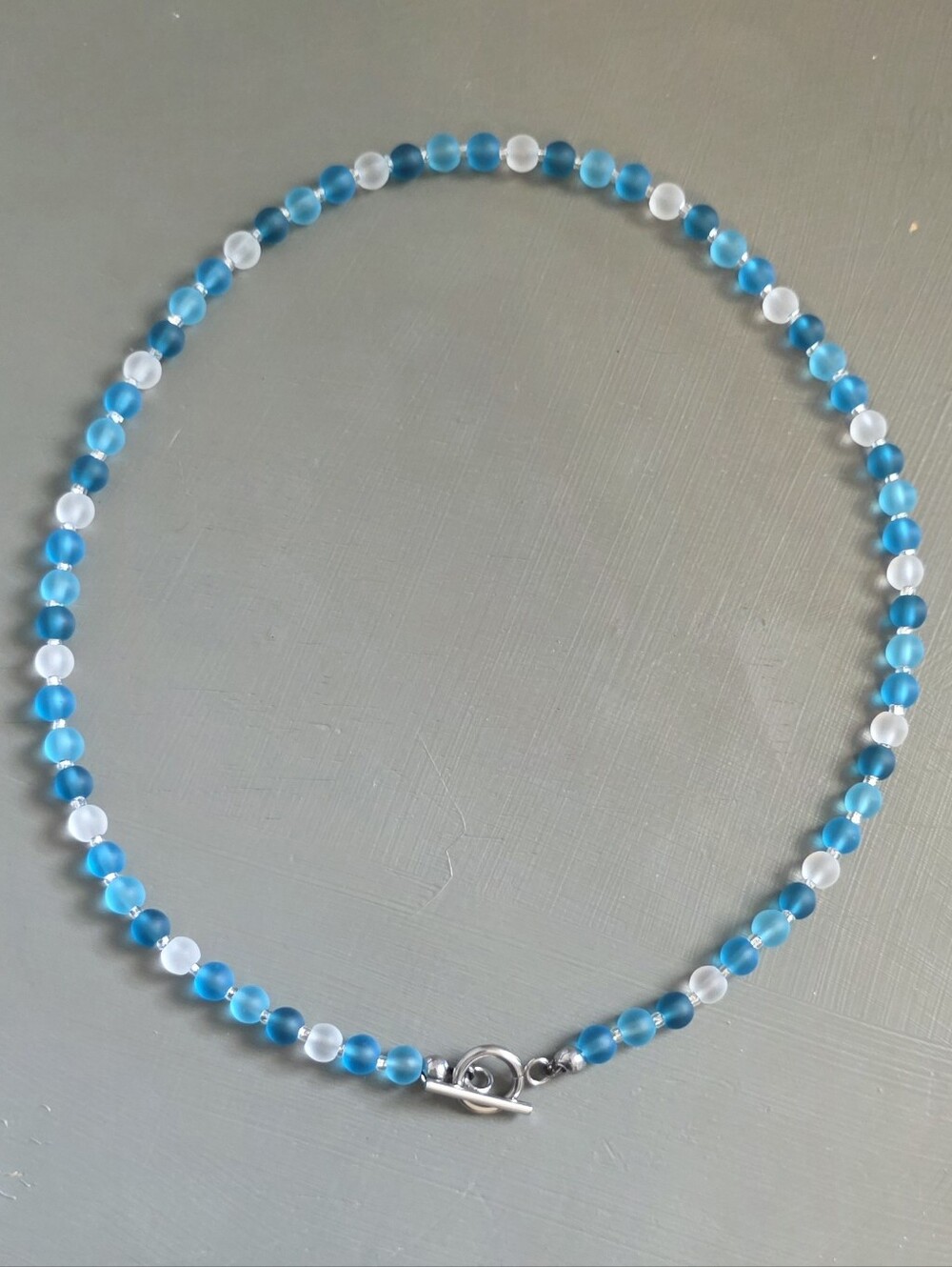 Blue and White Beaded Women's Necklace